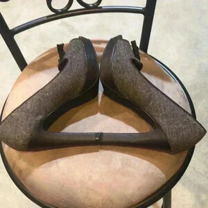 Christian Siriano for Payless Brown & Cream Cloth Peep Toe 5 Inch Heels- Size 7